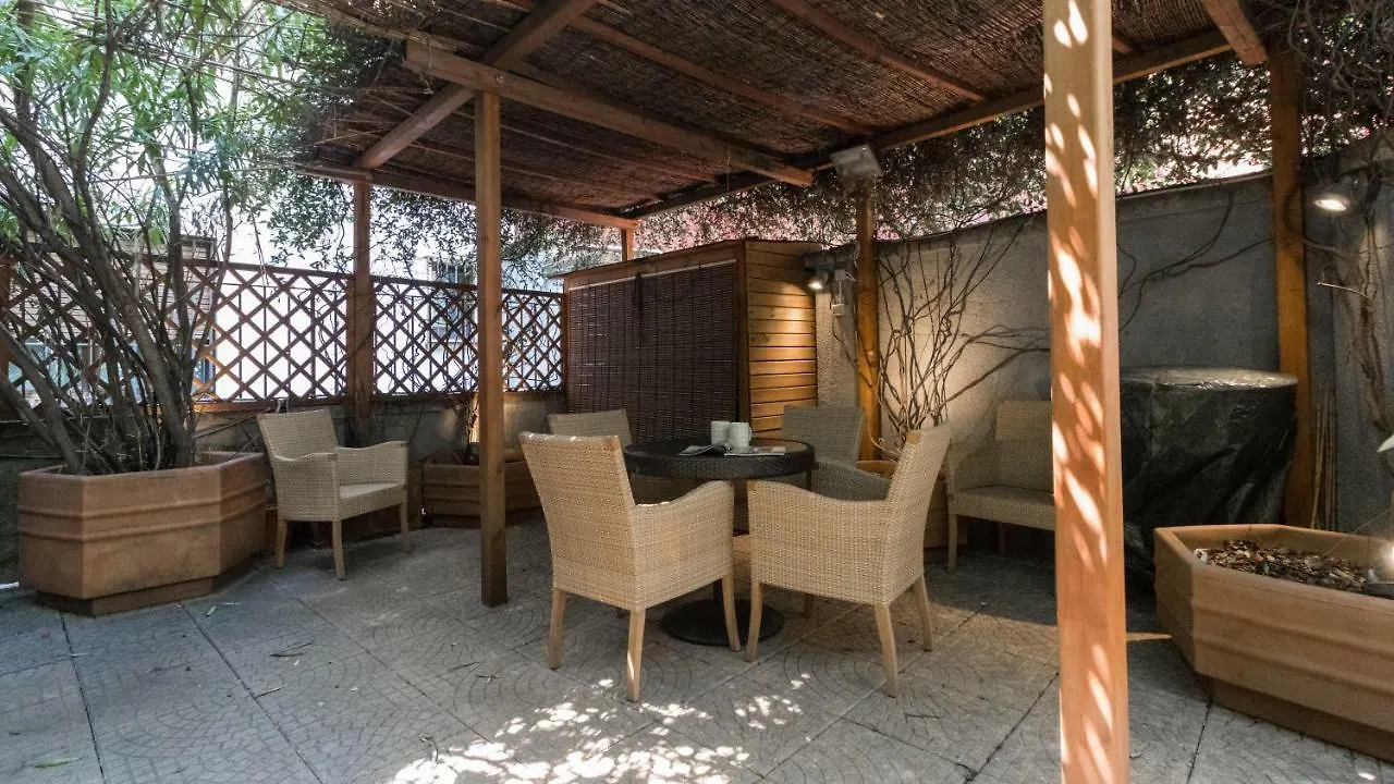 Italianway - Durini 23 Apartman Milánó 0*,