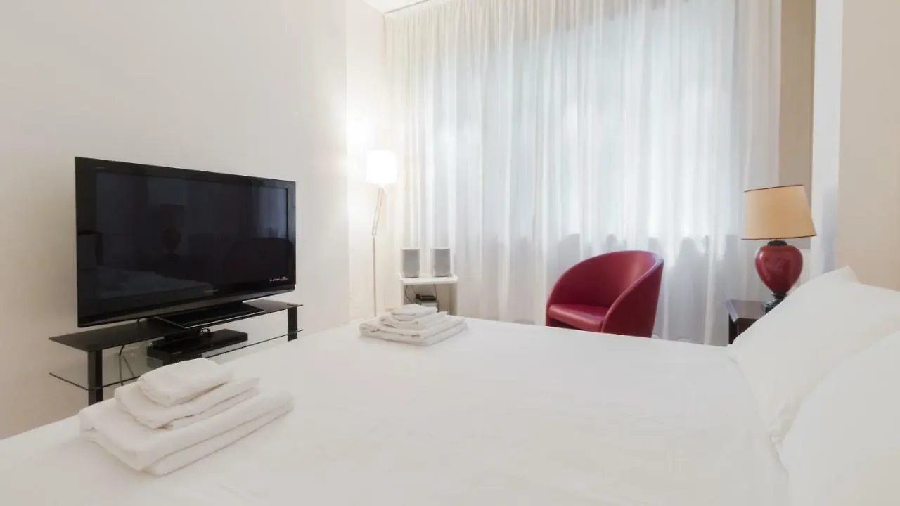 Italianway - Durini 23 Apartman Milánó 0*,  Olaszország
